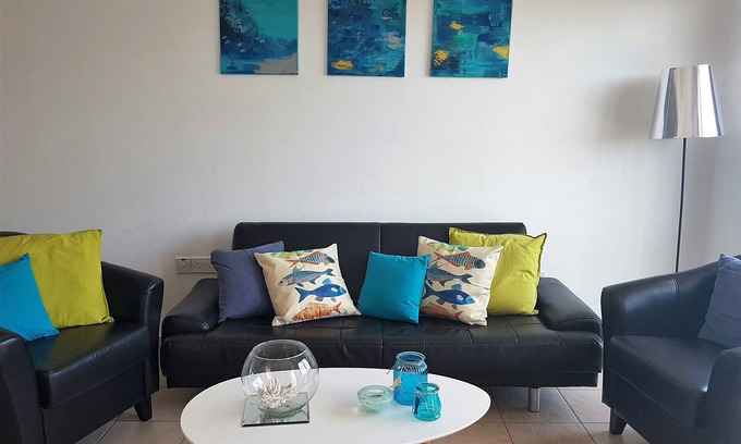 Polis House | Ideal townhouse with private roof terrace & pool, near the sea