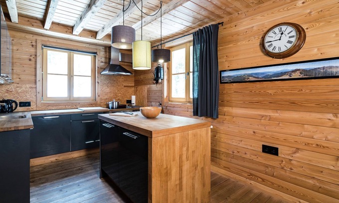 Kaprun Ski Chalet | Idyllic Chalet in Kaprun near Ski Area
