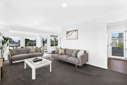 Mount Maunganui House | Idyllic family escape, Close to the beach and Mount
