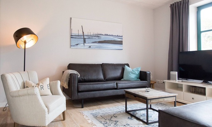 Dornum Apartment | "Idyllic vacation apartment in Neßmersiel - your retreat on the coast!"