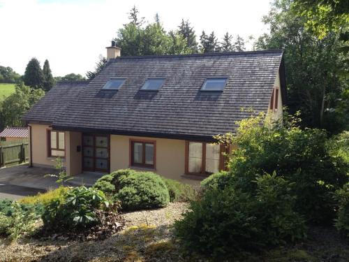 Dromahair House | Idyllic West of Ireland Hideaway