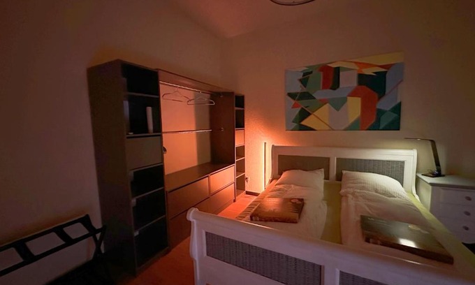 Hochemmerich Apartment | IGO Apartment 2 Schlafenzimmer mit Waschmaschine Trockner Haustier Rheinufer 5min Netflix Disney plus 17-6