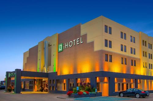 Red Deer Hotel | iHOTEL & Conference Centre Red Deer