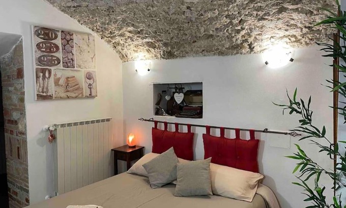 Capistrello Apartment | Il Caratteristico -centro storico- "Anno 1887"