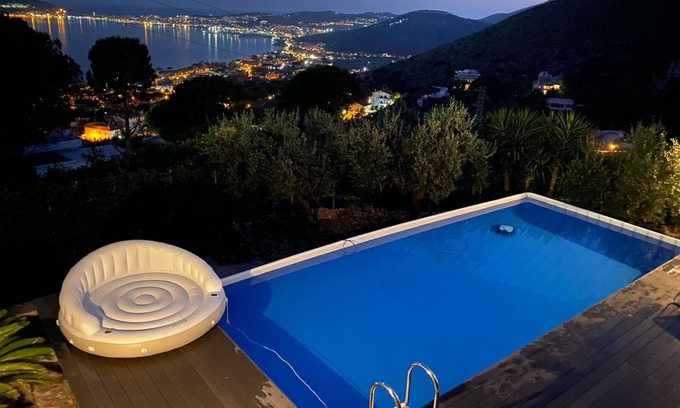 Formia House | Il Casale, elegant villa with stunning sea views