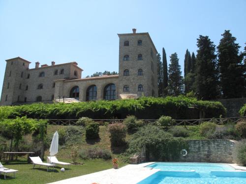 Valfabbrica Apartment | Il Castello di Campolongo
