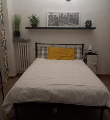 Gallarate House | il cortile dei 3 camera matrimoniale