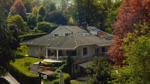 Cavoretto Bed & Breakfast | Il Faggio Rosso - Bed & Breakfast