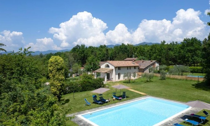 Borgo San Lorenzo House | Il Fienile by Interhome