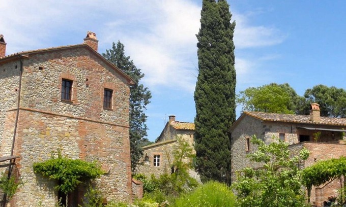 Monteleone d'Orvieto Apartment | Il Gallo Nero in Agriturismo Borgo Santa Maria