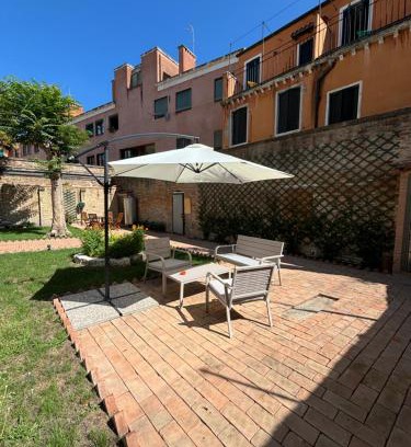 Cannaregio Apartment | Il giardino di Anna- appartamenti con giardino privato
