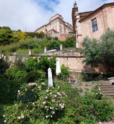 Guarene Apartment | Il giardino di Olivia