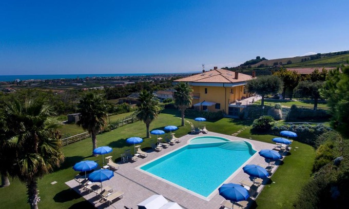 Martinsicuro Bed & Breakfast | Il Giardino Sul Mare
