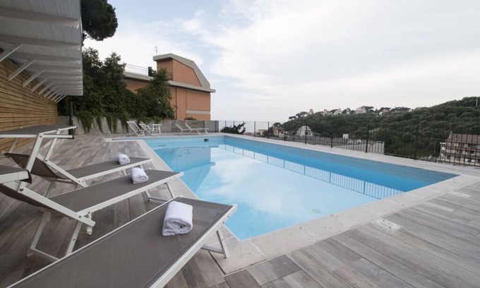 Celle Ligure Condo | Il Limone - 1 - Residence Felice - 14 accommodations 300 meters from the ma