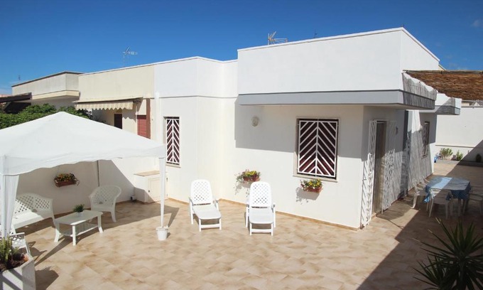 Torre San Giovanni House | Il mare di Totino - Seaside guest house - Torre San Giovanni