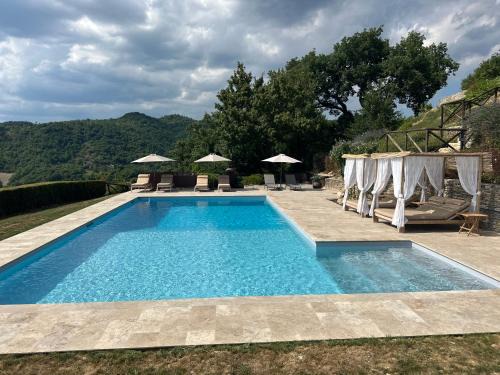 Pietralunga Villa | Il Monte