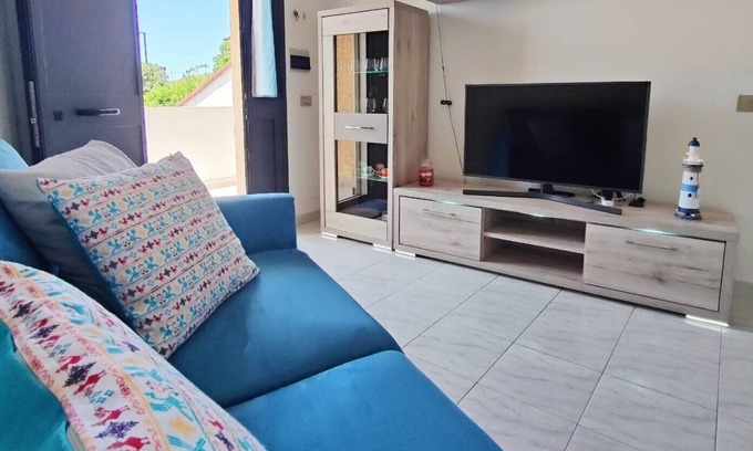 Nurachi Apartment | Il Nido Azzurro - One Bedroom Apartment, Sleeps 2