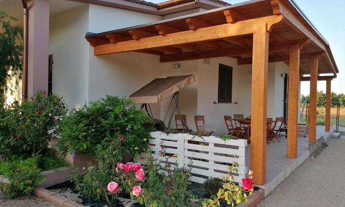 Santa Maria La Palma Apartment | Il Patio Alghero