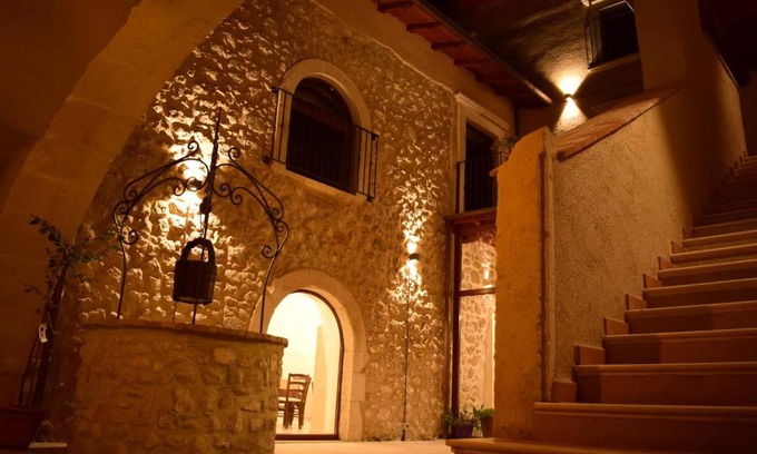 San Pio delle Camere House | Il pozzo dei desideri