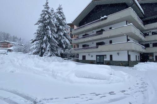 Aprica Apartment | Il rifugio dello sciatore a 200 m dagli impianti.