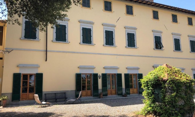 San Casciano in Val di Pesa Apartment | Il Salotto di Berentano