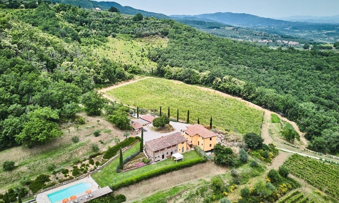 Neri Villa | Il Solatio, Cavriglia, Arezzo and Cortona