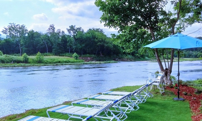 Tahlequah House | Illinois River House!