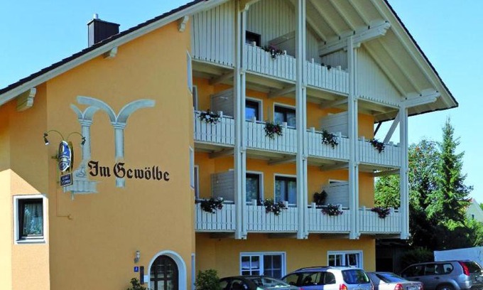 Safferstetten Bed & Breakfast | Im Gewölbe
