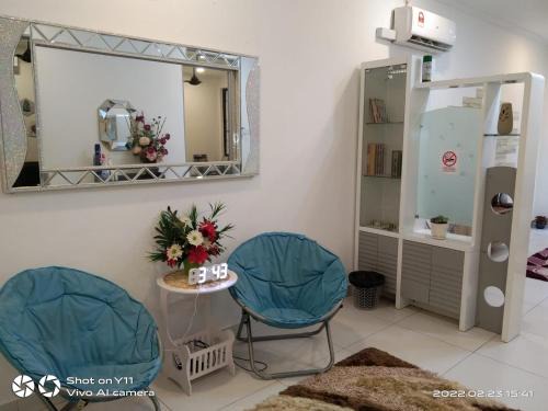 Pusat Komersil Lee Ling Apartment | IMAN HOMESTAY : PRIMA HOMES MATANG APARTMENT