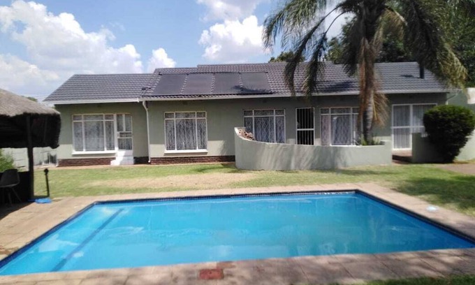 Alberton House | Immaculate 3-Bed House in Alberton Johannesburg