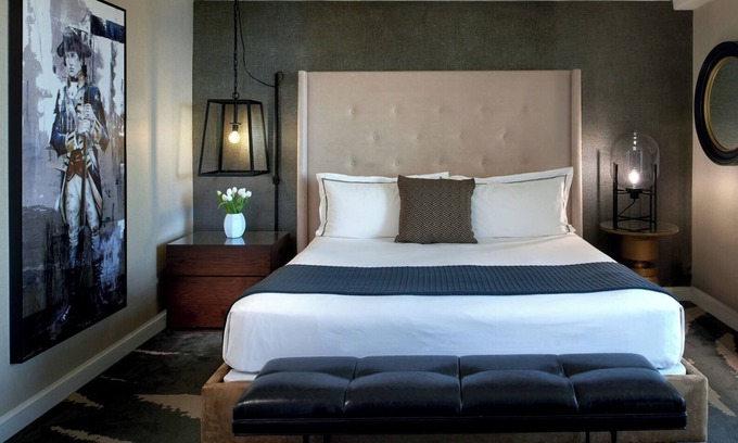 Bay Village House | Immerse in the Bold Spirit of Boston - Opulent Hotel XP near Theater Distr.