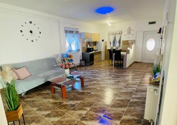 Gyula Apartment | Imola apartman