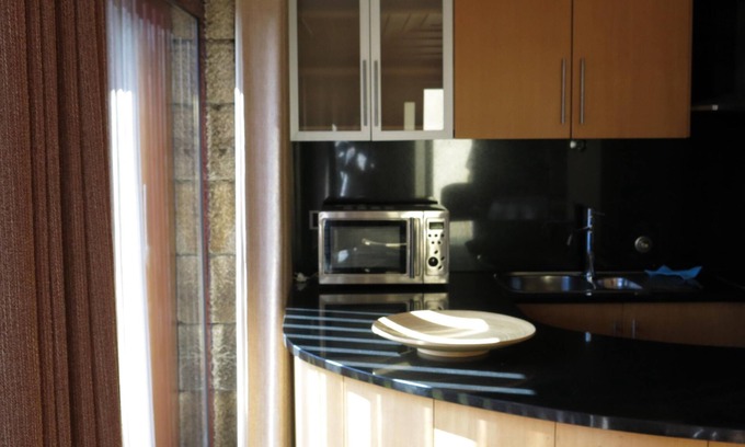 Amares House | Impeccable 2-Bed House in Prozelo