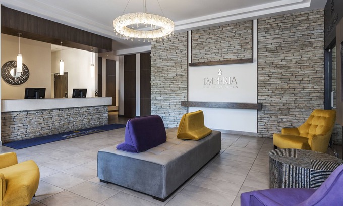 Terrebonne Hotel | Imperia Hotel & Suites Terrebonne