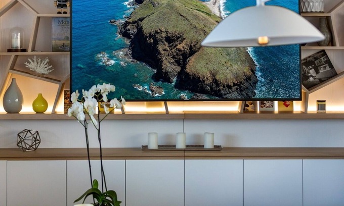 Corossol Villa | Impressive 6 BDRM Villa w Spectacular Views