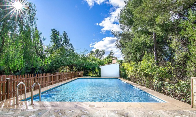 Lliria House | In a quiet location in Urbanizacion San Gerardo, this spacious vacation home welcomes you for a vari