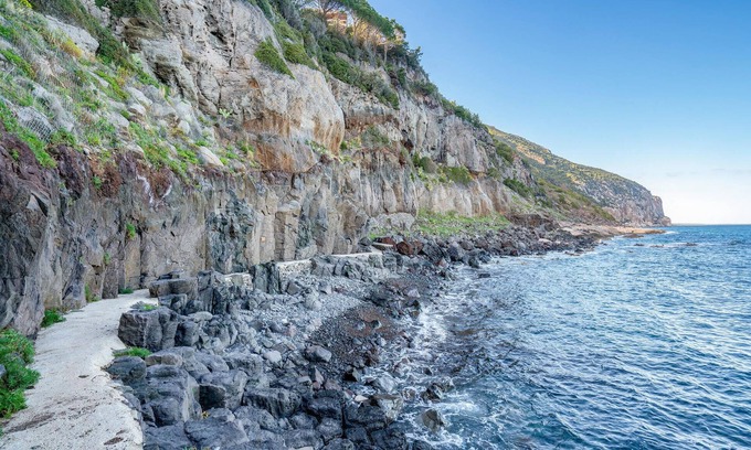 Orosei House | In a quiet location welcomes you this charming vacation home in Orosei.