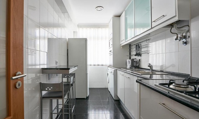 Mina Apartment | In Bed with Lisbon 4E