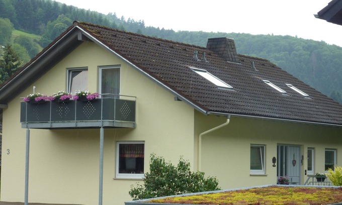 Untermunstertal Apartment | In Münsteral: High quality furnished 4 * apartment 64 sqm for 2 persons