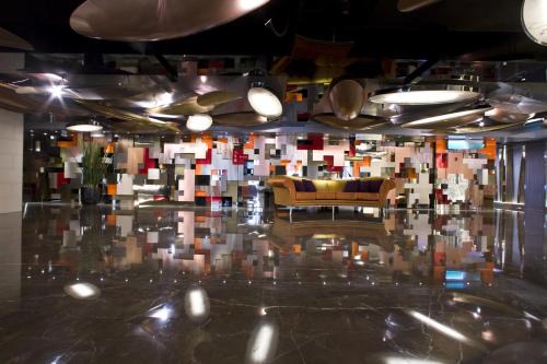Xitun District Hotel | In One City Inn