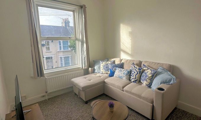 Grove Green Apartment | IN PROCESS ~ EAST LONDON PROPERTY NEAR STARTFORD