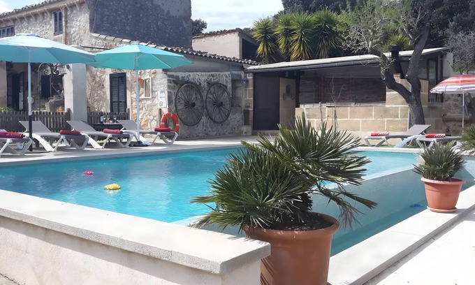 Sineu House | In Sineu - Finca Son Matginet 1 km from the Center