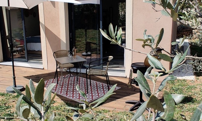 Carces House | In the calm of green Provence 3 *