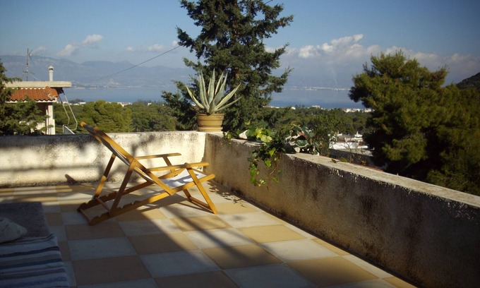 Katakali House | In the center of Ancient Greece and Saronic sea