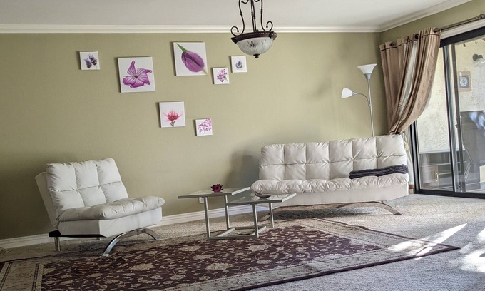 Sunnyvale Condo | In the Center of Silicon Valley Spacious 2 bedroom, 2 bathroom, sleeps 7