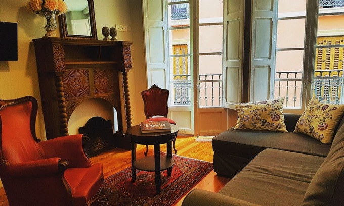 Old Town Apartment | In the Heart of Pamplona