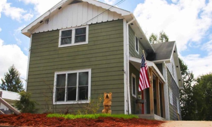 Saranac Lake House | In the Heart of Saranac Lake