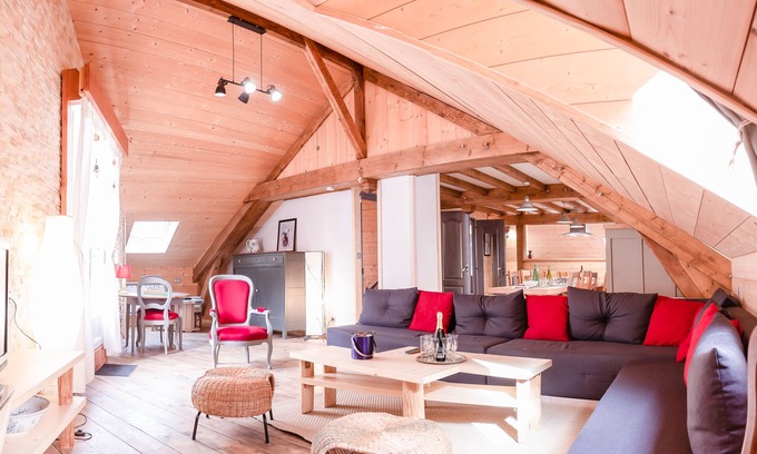 Cauterets House | In the heart of the village house of 182 m2, completely renovated