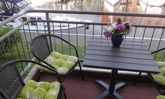Ueckermuende Apartment | In the middle of the marina of the lagoon city Ueckermünde/Baltic Sea - apartment for 4-5 people