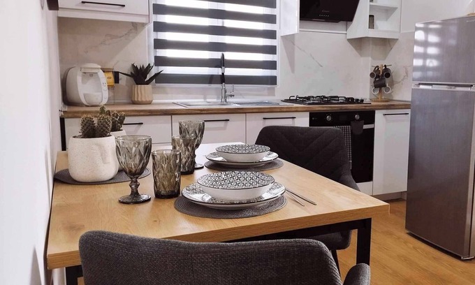 Molos Apartment | ina's apartment